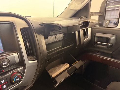 Used 2015 GMC Sierra 3500 SLE AWD/4WD image 39