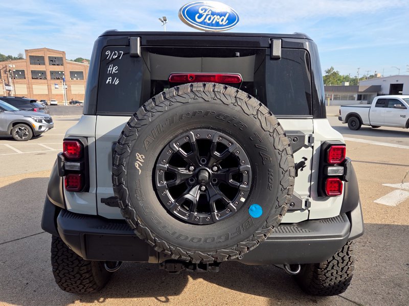 New 2026 Ford Bronco Raptor AWD/4WD image 6