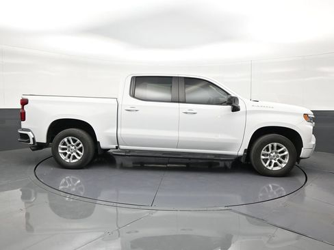 Used 2023 Chevrolet Silverado 1500 RST RWD image 6