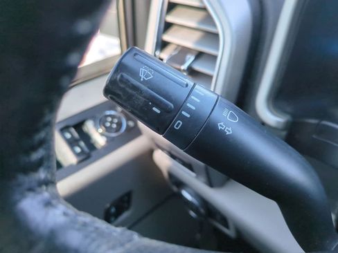 Used 2016 Ford F150 Lariat image 27