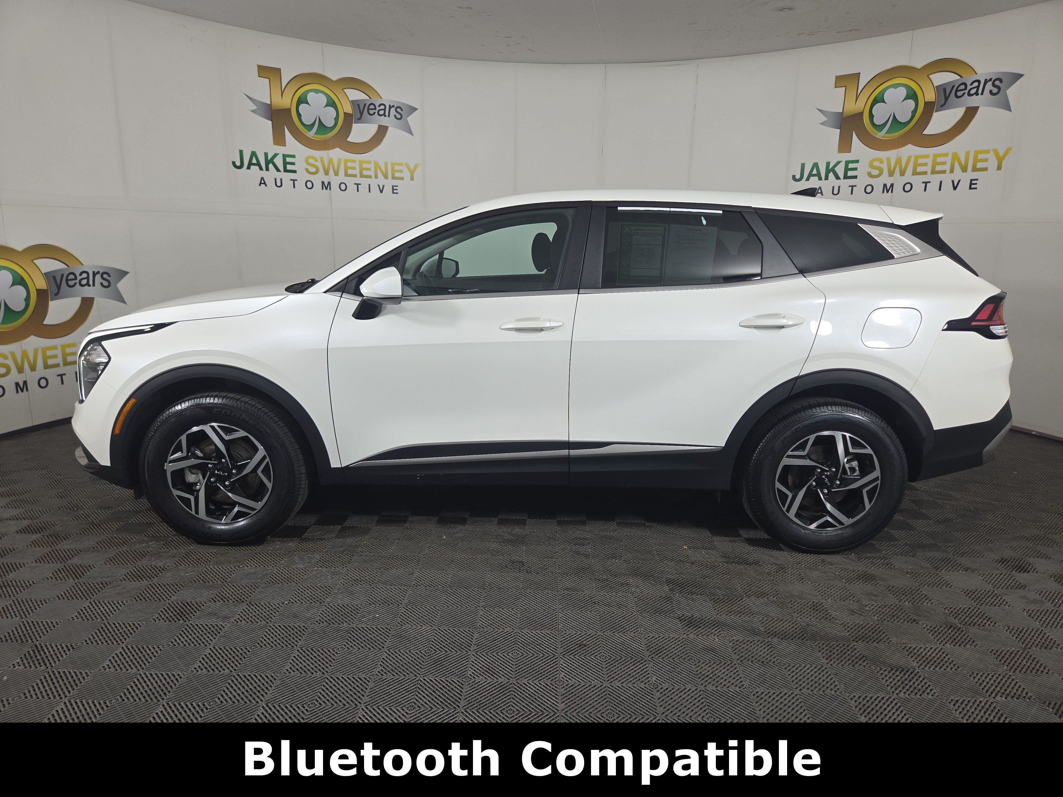 Used 2023 Kia Sportage LX AWD/4WD image 4