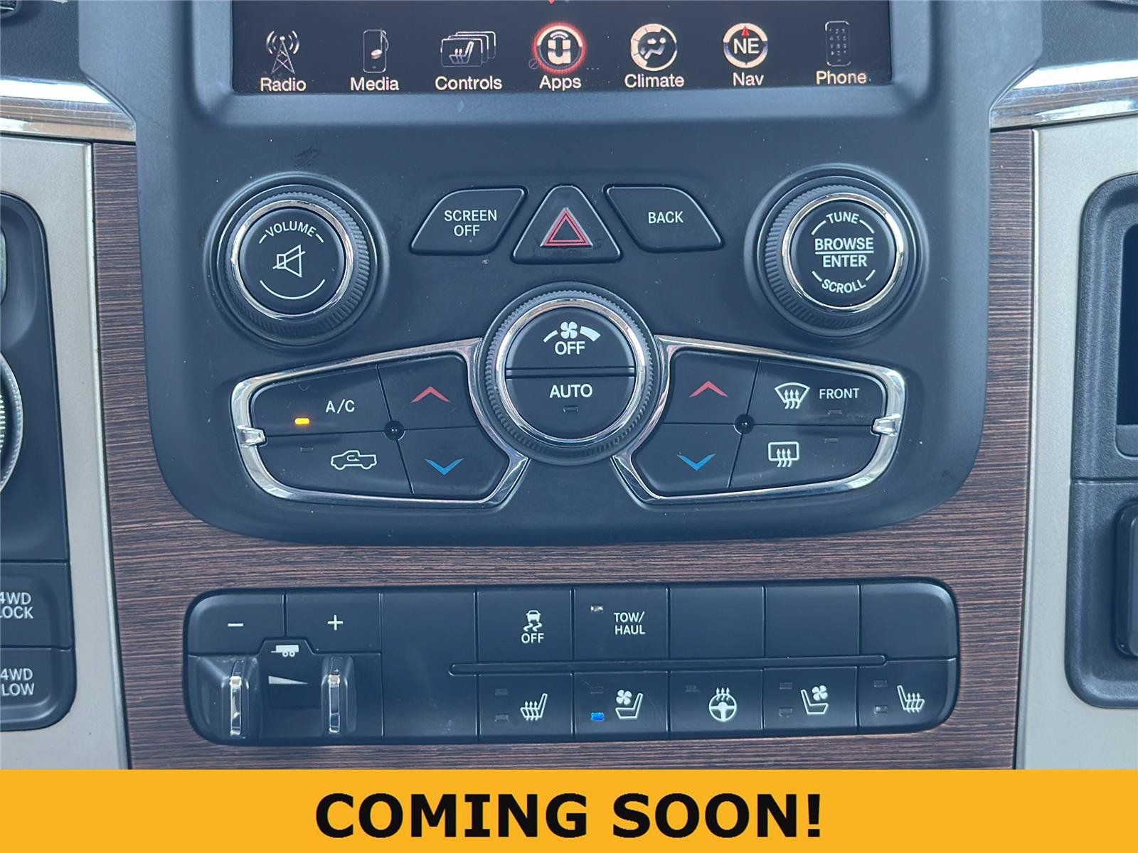 Used 2015 RAM 1500 Laramie AWD/4WD image 16