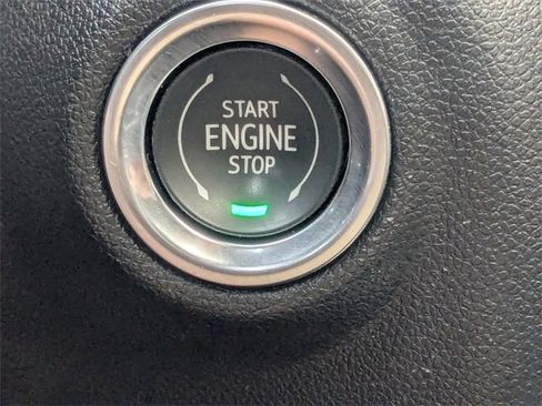 Used 2021 GMC Sierra 2500 AT4 w/ AT4 Premium Plus Package image 32