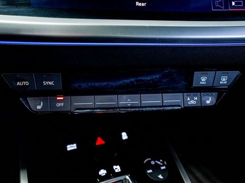 Used 2022 Audi Q4 e-tron Premium Plus image 46