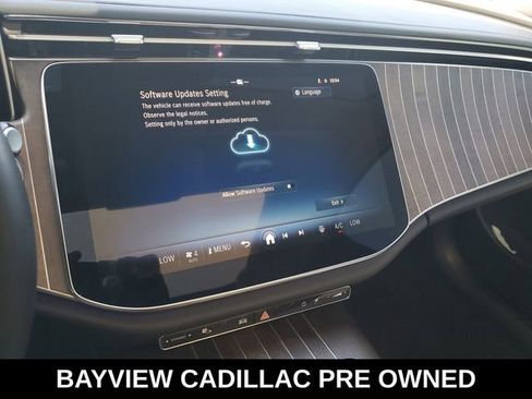 Used 2025 Mercedes-Benz E 350 4MATIC Sedan w/ Driver Assistance Package image 17
