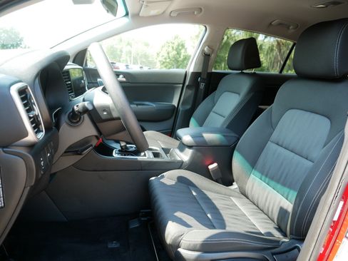 Used 2020 Kia Sportage LX AWD/4WD image 34