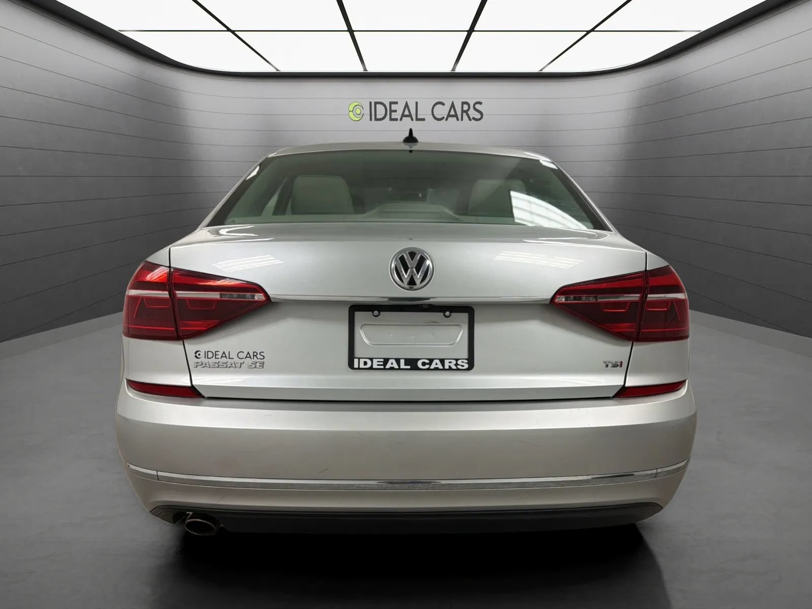 Used 2017 Volkswagen Passat 1.8T SE FWD image 6