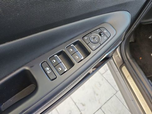 Used 2023 Hyundai Santa Fe Limited w/ Cargo Package image 29