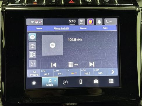 Used 2024 Jeep Grand Cherokee Altitude image 19