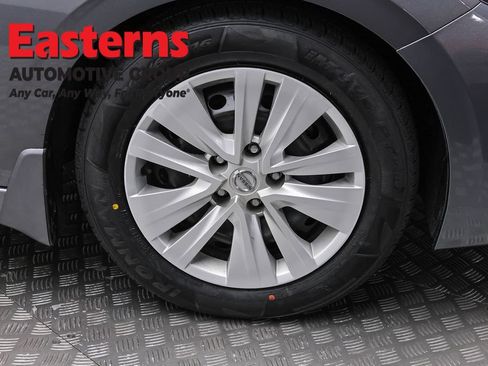 Used 2023 Nissan Sentra S FWD image 30