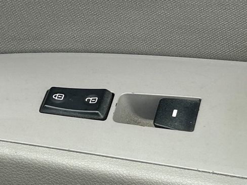 Used 2020 Hyundai Elantra SEL FWD image 32