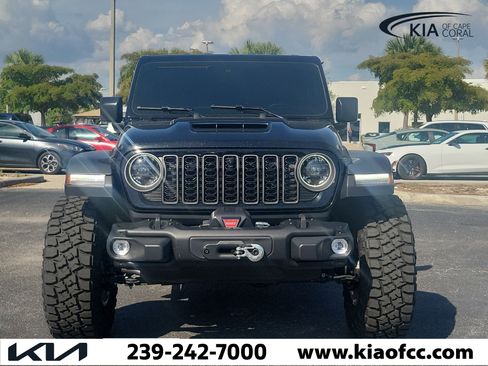 Used 2026 Jeep Wrangler Unlimited Rubicon 392 w/ Quick Order Package 27X Moab AWD/4WD image 3