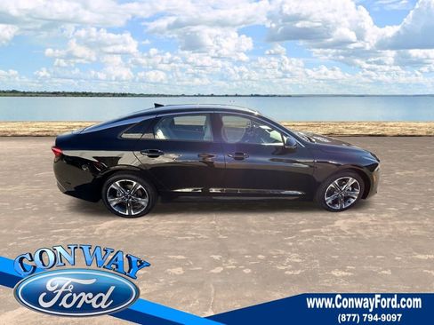 Used 2022 Kia K5 EX w/ EX Premium Package image 4