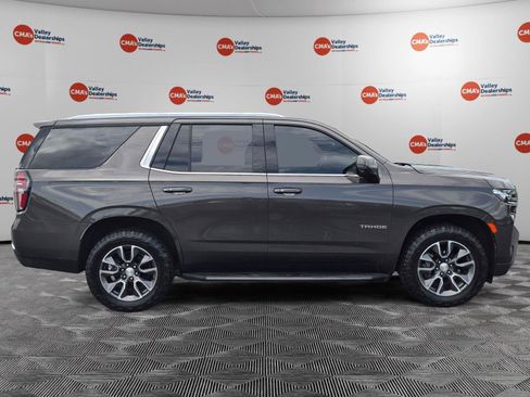 Used 2021 Chevrolet Tahoe LT w/ LT Signature Package AWD/4WD image 4
