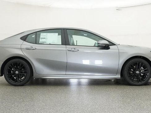 New 2026 Toyota Camry SE FWD image 27