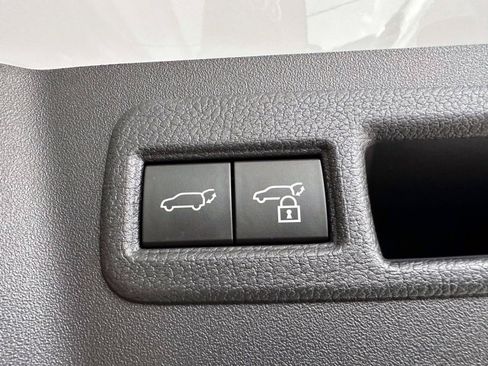 Certified 2026 Toyota C-HR AWD/4WD image 14
