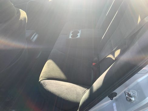 Used 2010 Honda Accord LX-P image 11