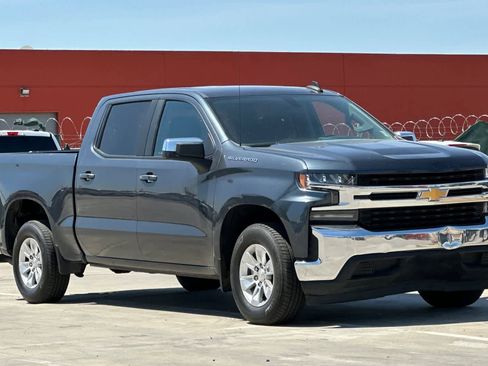 Used 2020 Chevrolet Silverado 1500 LT w/ All-Star Edition RWD image 10