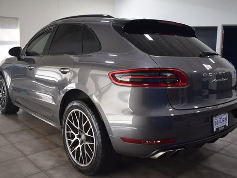 Used 2017 Porsche Macan Turbo image 2