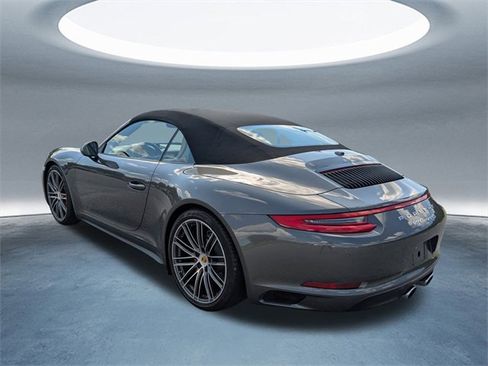 Used 2017 Porsche 911 Carrera 4S image 6