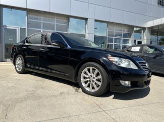 Used 2011 Lexus LS 460 AWD w/ Luxury Value Edition video 2