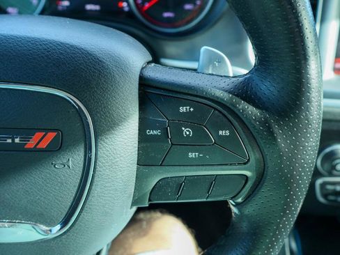 Used 2019 Dodge Charger Scat Pack w/ Dynamics Package image 20