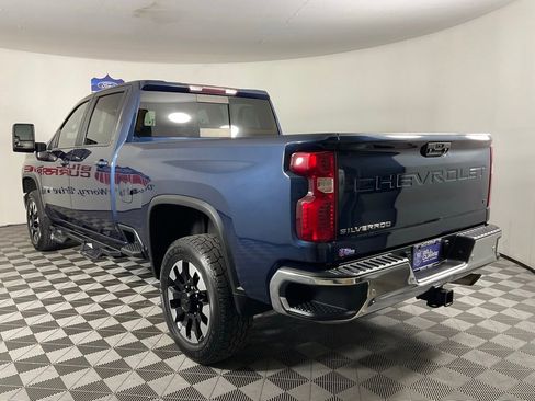 Used 2020 Chevrolet Silverado 2500 LT w/ All Star Edition RWD image 5