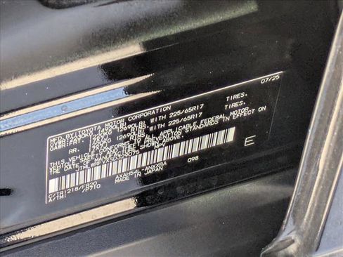 Used 2025 Toyota RAV4 LE image 22