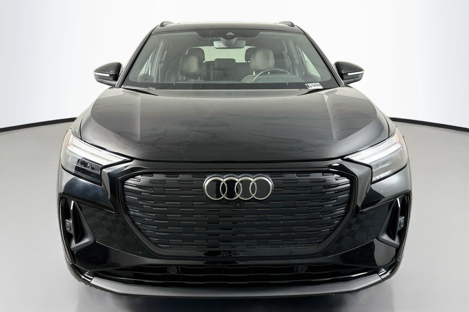 Used 2023 Audi Q4 e-tron Premium Plus w/ Premium Plus AWD/4WD image 2