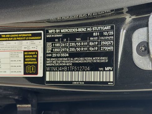 Used 2026 Mercedes-Benz GLC 300 4MATIC image 37