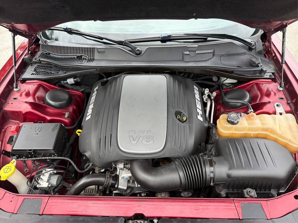 Used 2019 Dodge Challenger R/T w/ Plus Package RWD image 11