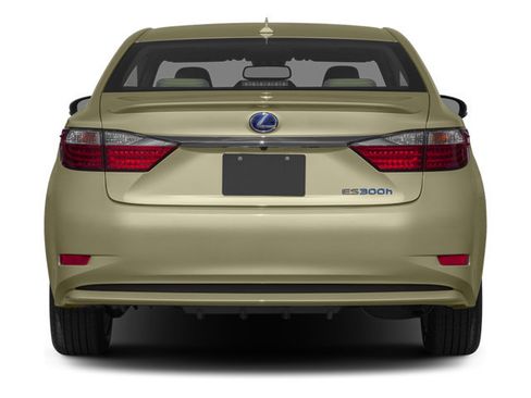 Used 2014 Lexus ES 300h w/ Luxury Package w/Bamboo Trim FWD image 5