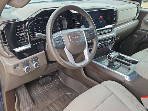 Certified 2023 GMC Sierra 1500 SLT RWD image 10