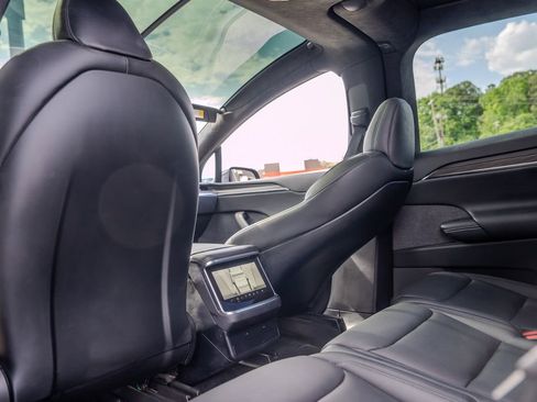 Used 2022 Tesla Model X AWD/4WD image 18