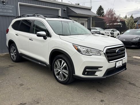 Used 2019 Subaru Ascent Touring w/ Popular Package #3 AWD/4WD image 6