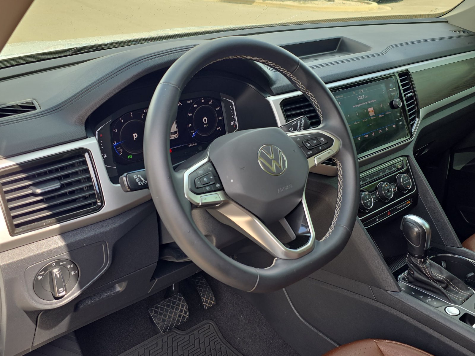Used 2022 Volkswagen Atlas SE AWD/4WD image 13