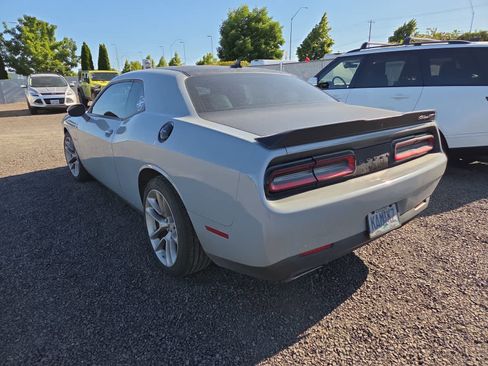 Used 2020 Dodge Challenger R/T RWD image 3