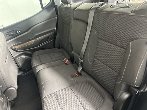 Used 2019 GMC Acadia SLE w/ Driver Alert Package I FWD image 28