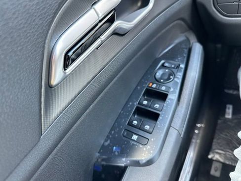 New 2026 Kia Sportage S image 40