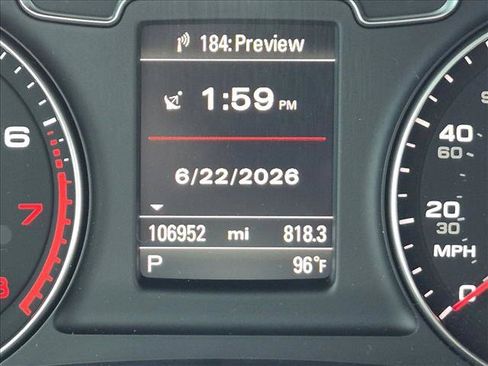 Used 2017 Audi Q3 2.0T Premium Plus w/ Premium Plus Package FWD image 11