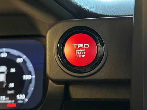 New 2025 Toyota Tacoma TRD Off-Road image 19