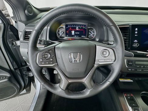 Certified 2023 Honda Passport EX-L image 13