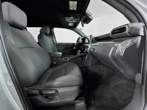 Certified 2024 Toyota Tacoma SR5 AWD/4WD image 26