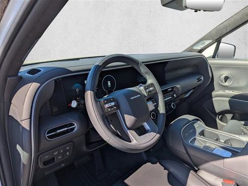 New 2026 Hyundai Palisade Calligraphy FWD image 12