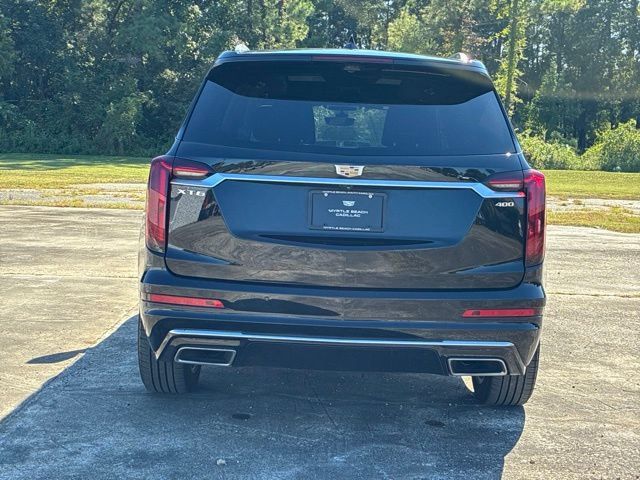 Used 2023 Cadillac XT6 Premium Luxury w/ Technology Package FWD image 4