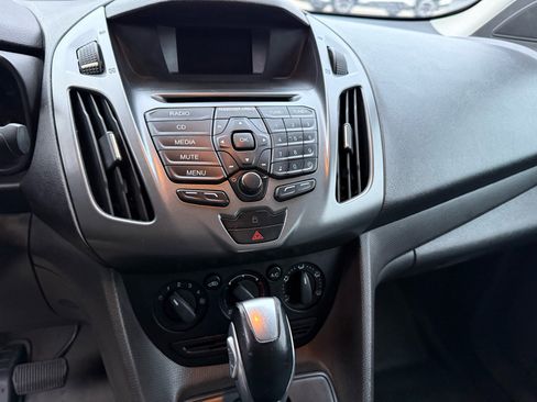 Used 2016 Ford Transit Connect XL image 8