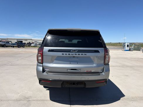 Used 2023 Chevrolet Suburban RST w/ Luxury Package AWD/4WD image 4