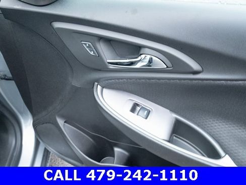 Used 2024 Chevrolet Malibu LT image 41