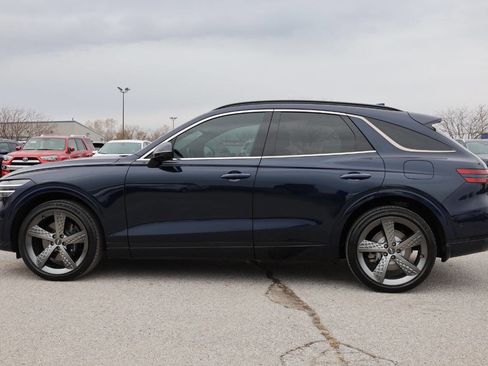 Used 2022 Genesis GV70 3.5T Sport w/ Sport Prestige Package image 8