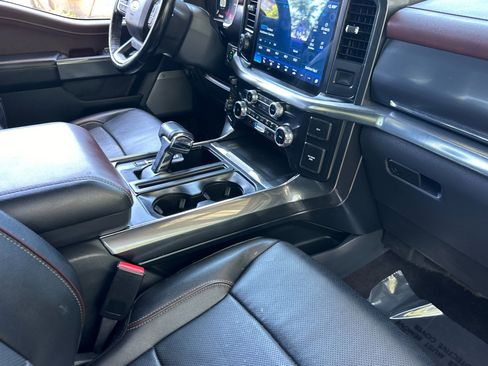 Used 2022 Ford F150 Lariat AWD/4WD image 33